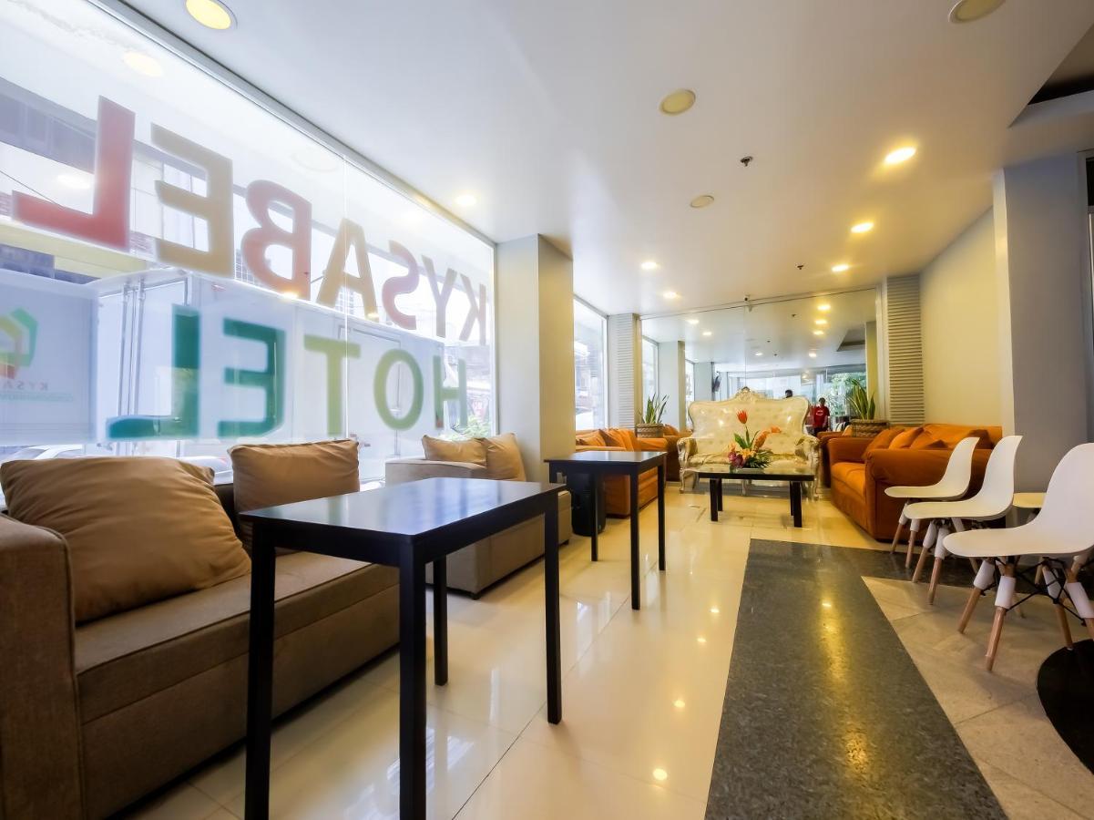 Vaccinated Staff - Oyo 837 Kysabel Hotel Paco Екстериор снимка
