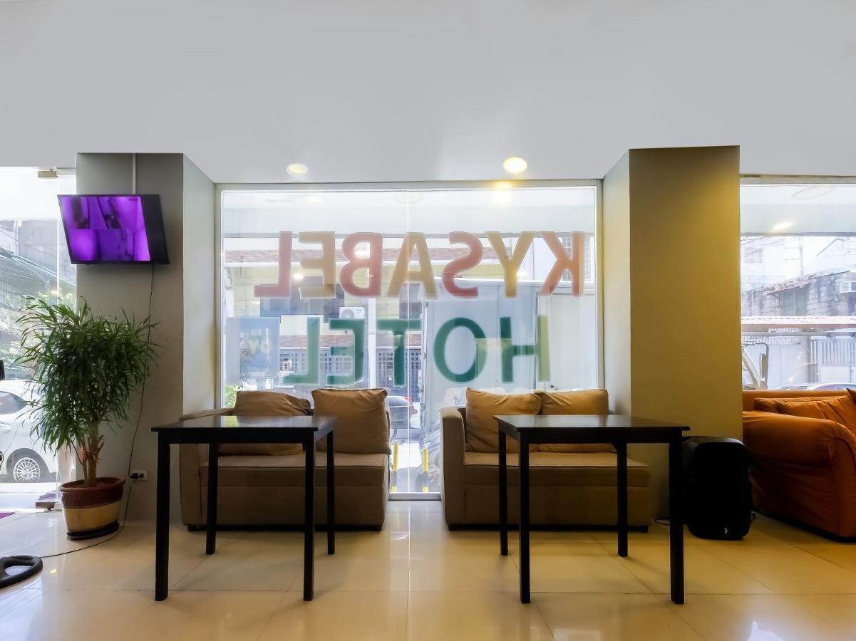 Vaccinated Staff - Oyo 837 Kysabel Hotel Paco Екстериор снимка